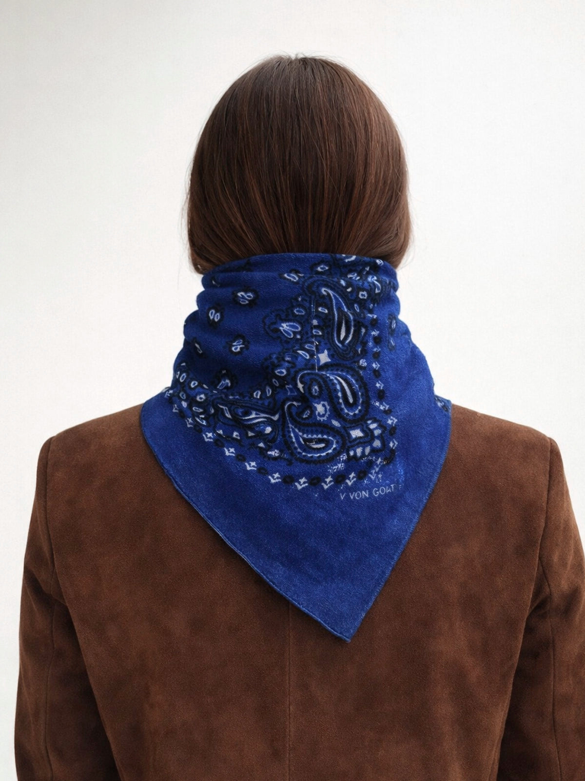 Bandana XXL Sahara Azul Klein de cashmere 100% — pañuelo suave y elegante