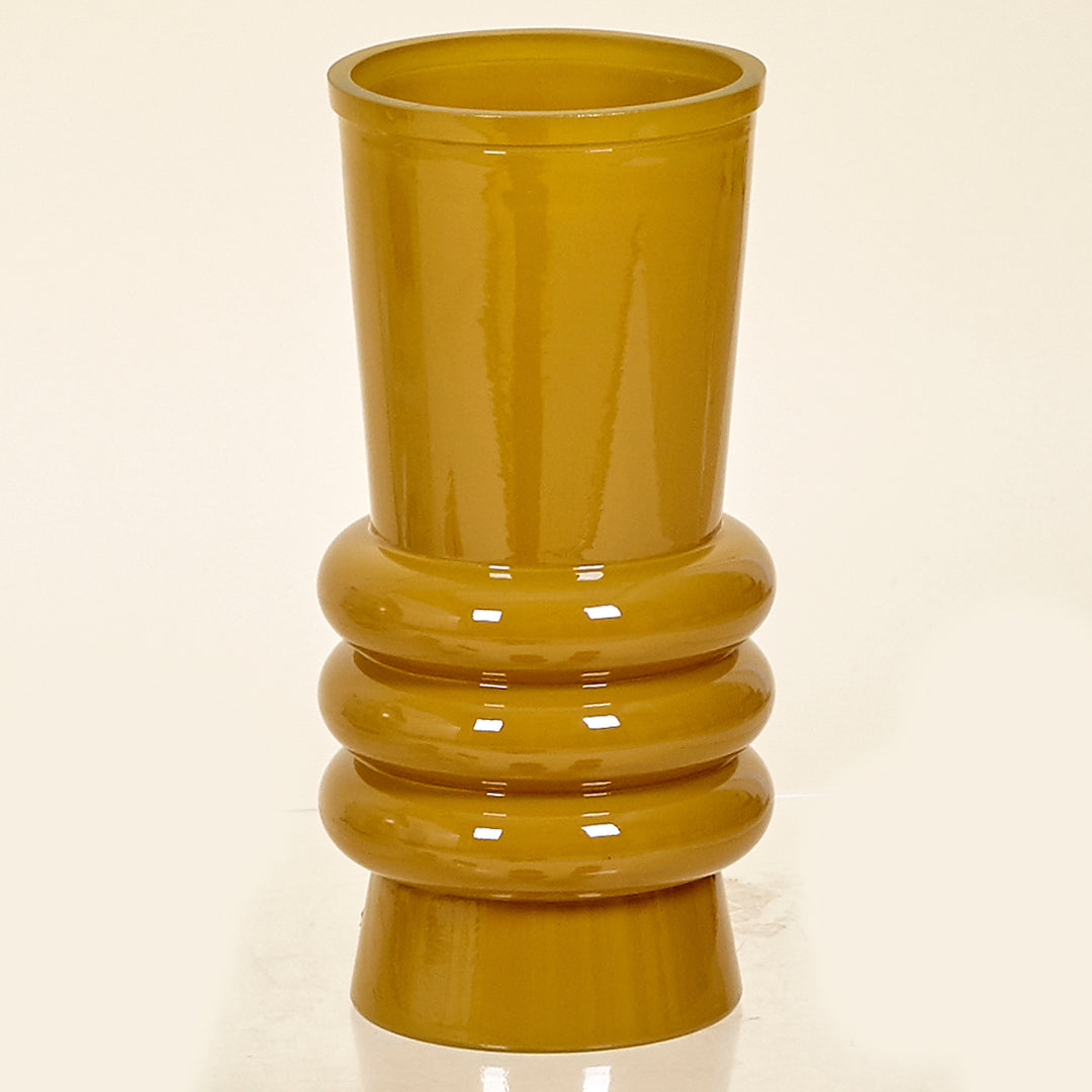 Jarrón Amalfi mostaza estilo seventies en vidrio reciclado
