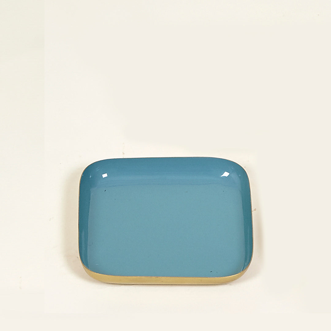 Bandeja Ocean cuadrada de metal con base dorada