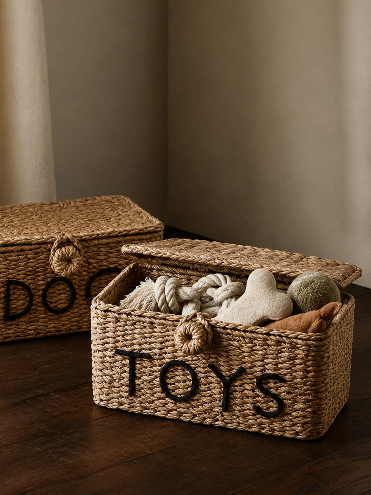 Cesta Toys rectangular con tapa de fibra natural