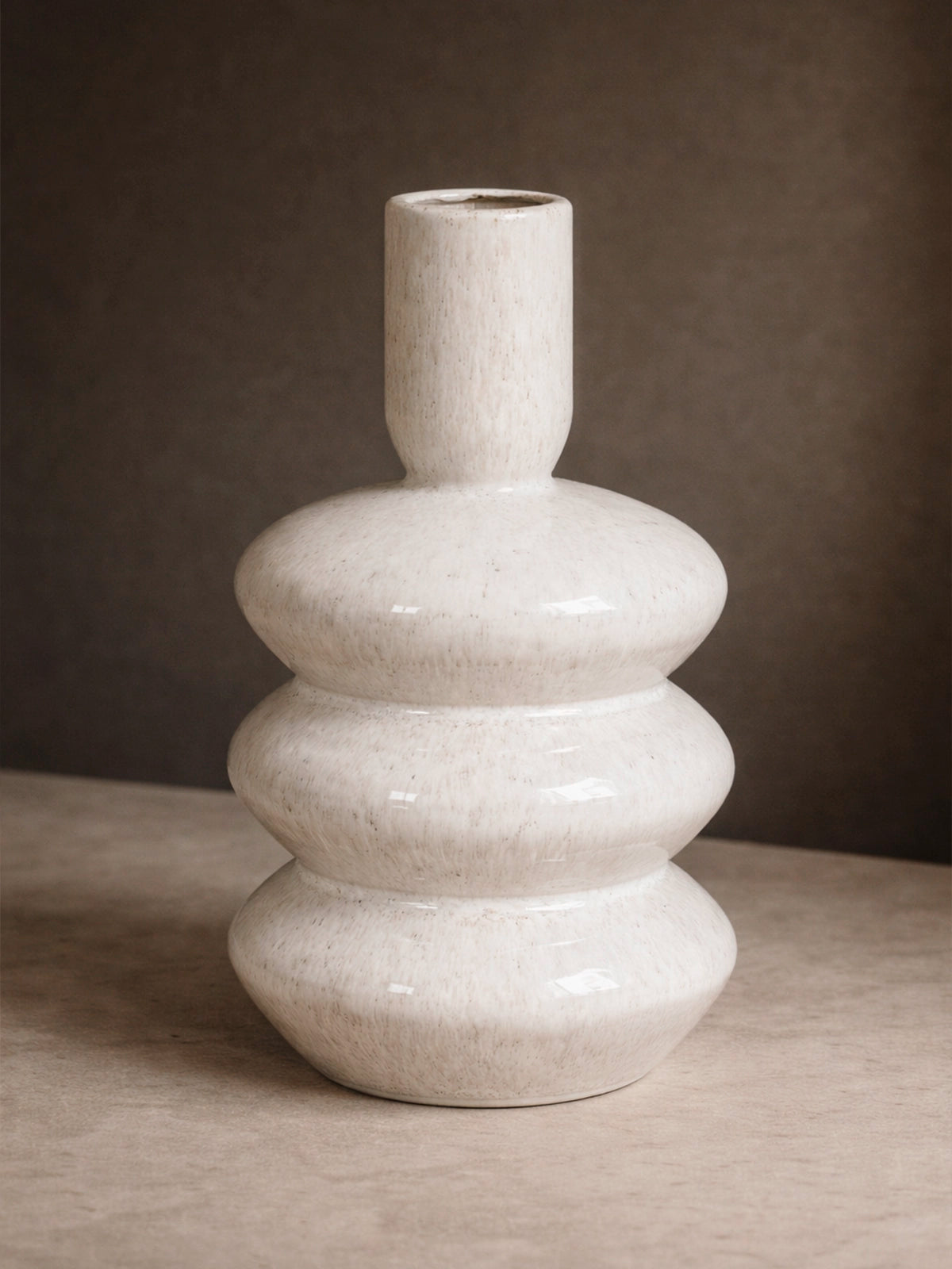 Jarrón de cerámica Berlin decorativo 18x31 cm — jarrón artesanal en tonos neutros