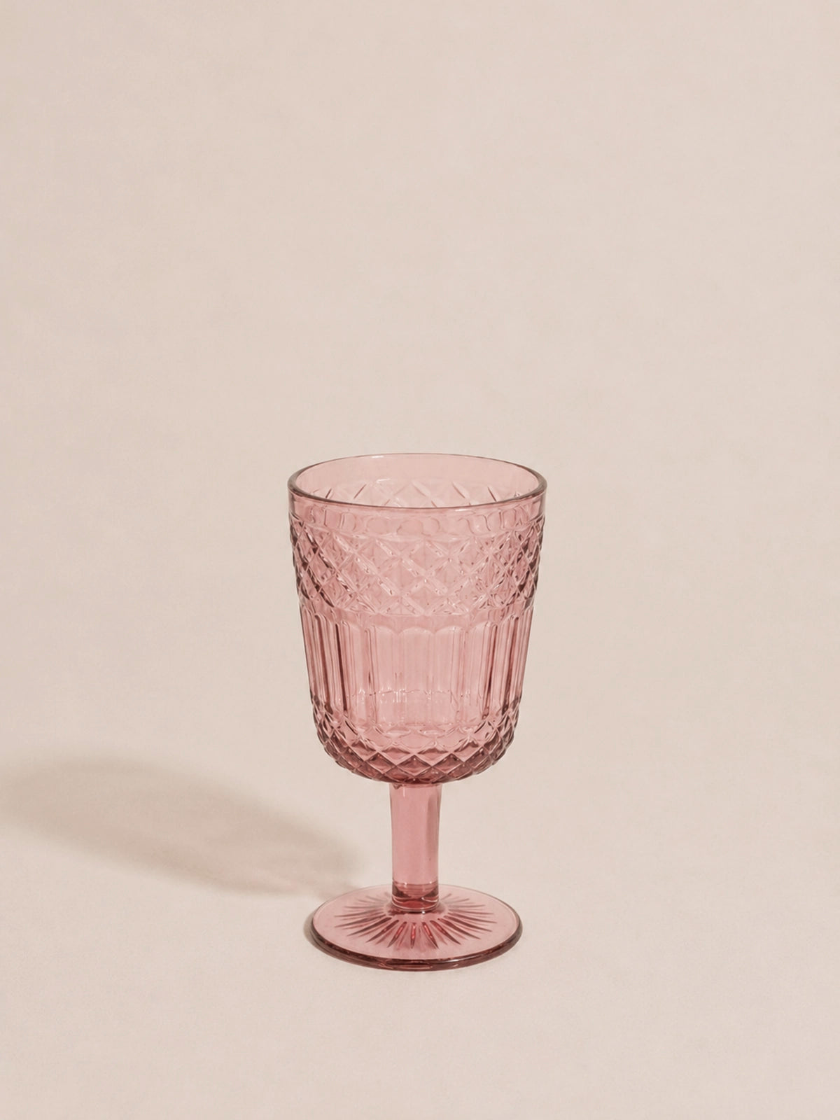 Juego de 12 Copas Vintage de Cristal Malva con Relieve