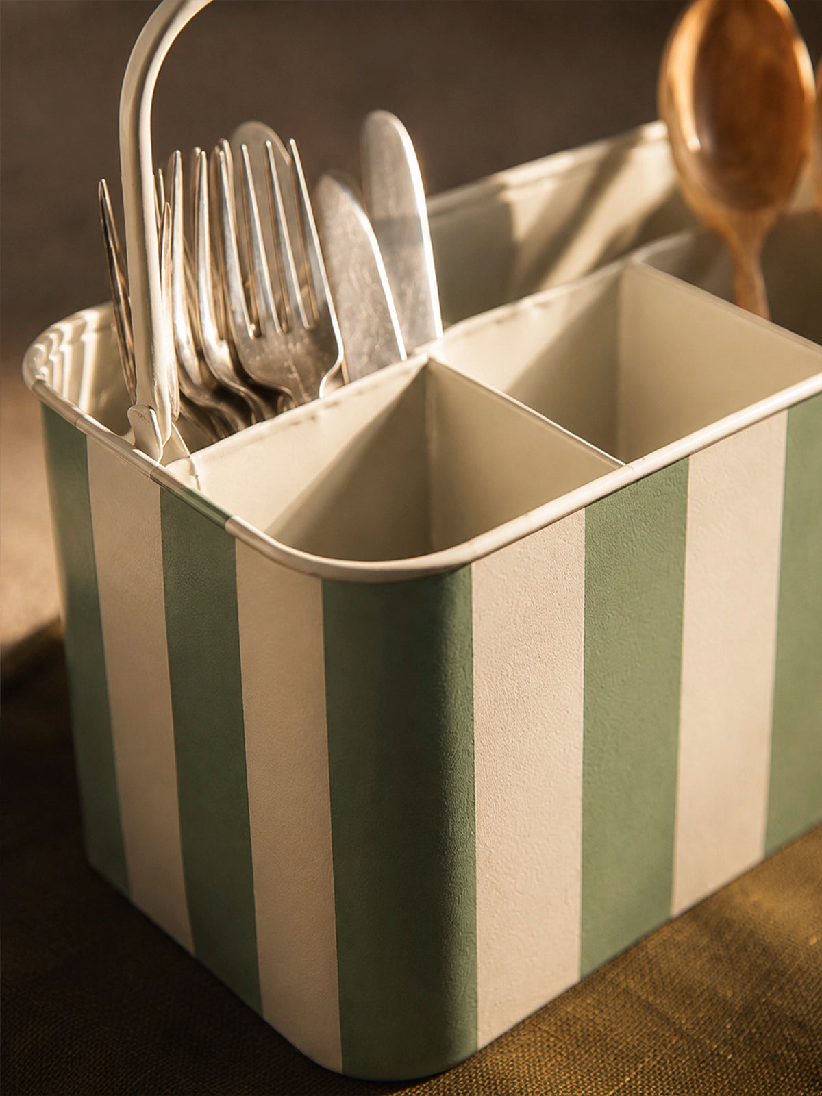 Organizador de Cubiertos de Metal con Rayas Verde Agua y Blanco – 23 × 16 × 14 cm