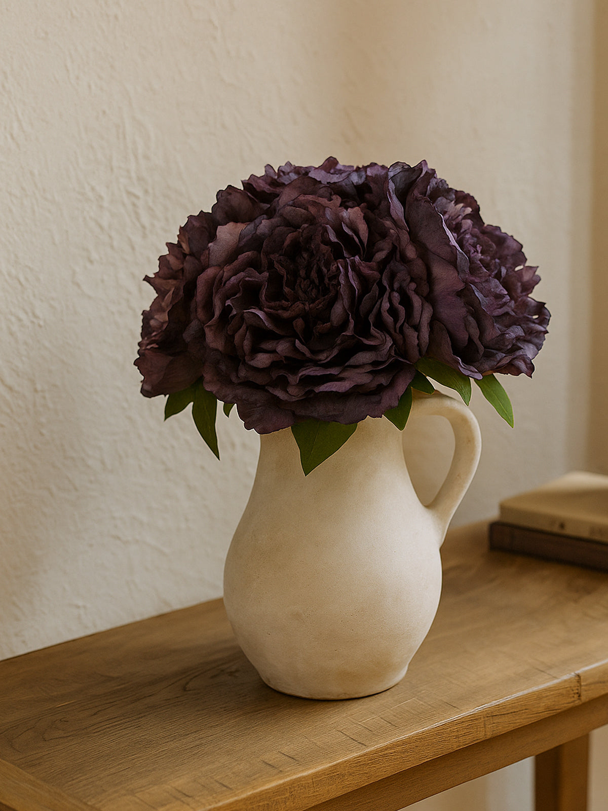 Bouquet de flores artificiales La Provence en color burdeos