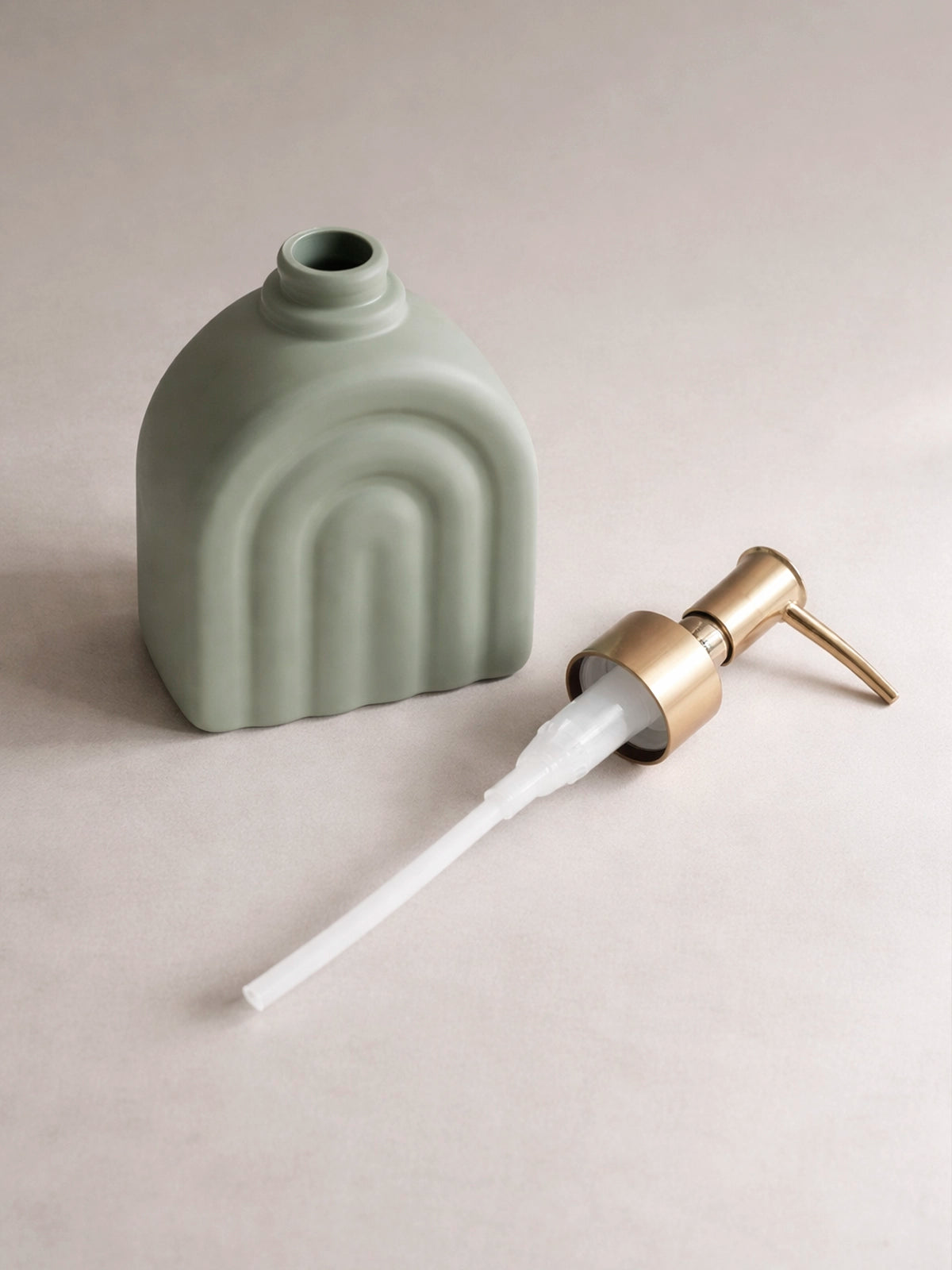 Dosificador de jabón de gres diseño arco