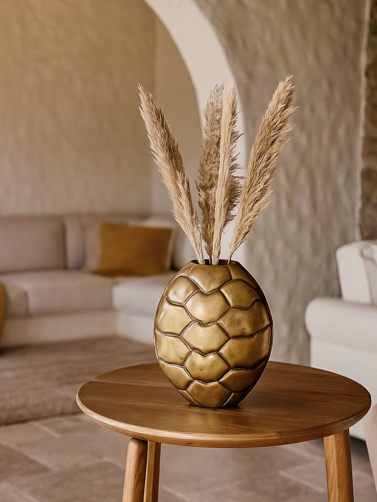 Jarrón tortuga dorado