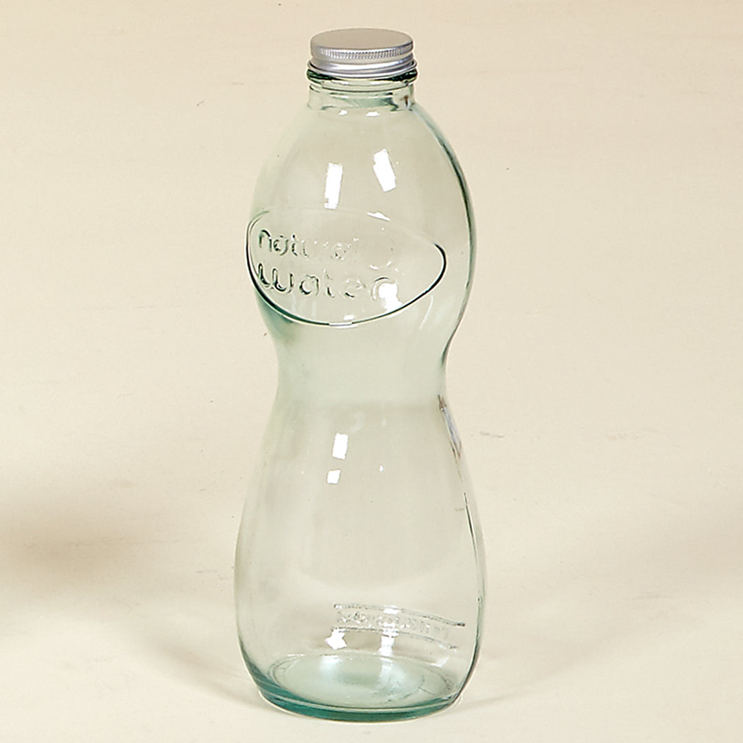 Botella de agua con tapón