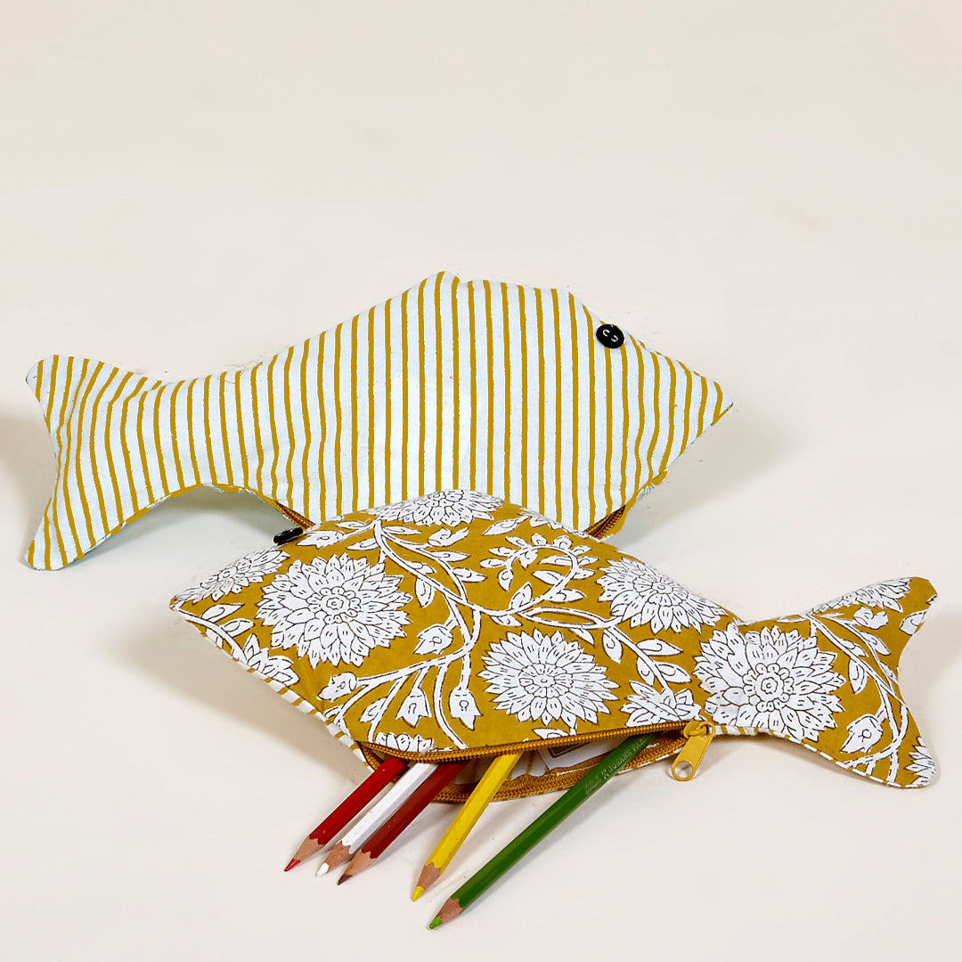 Estuche o neceser pez Rimini flores y rayas de algodón en color turquesa y mostaza