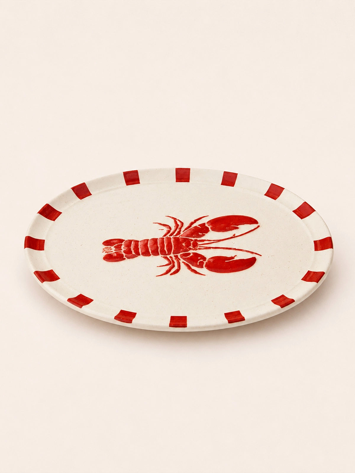 Fuente de loza con langosta roja – 40,5 x 31 cm