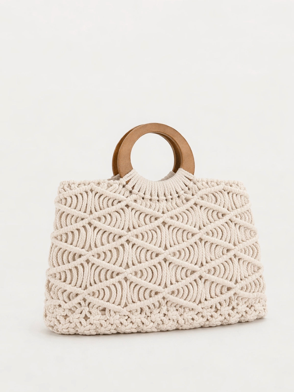 Bolso Bali de crochet artesanal con asas de madera — bolso hecho a mano