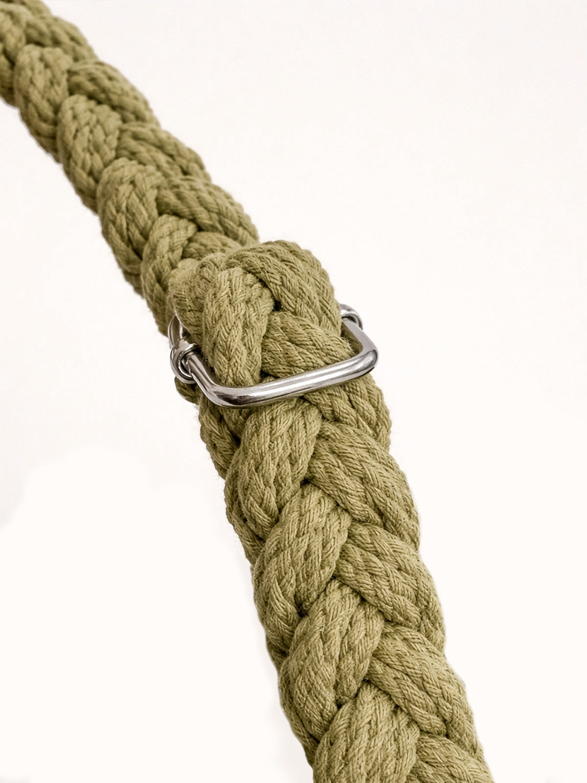 Bolso Bali de crochet artesanal con asas de madera — bolso hecho a mano