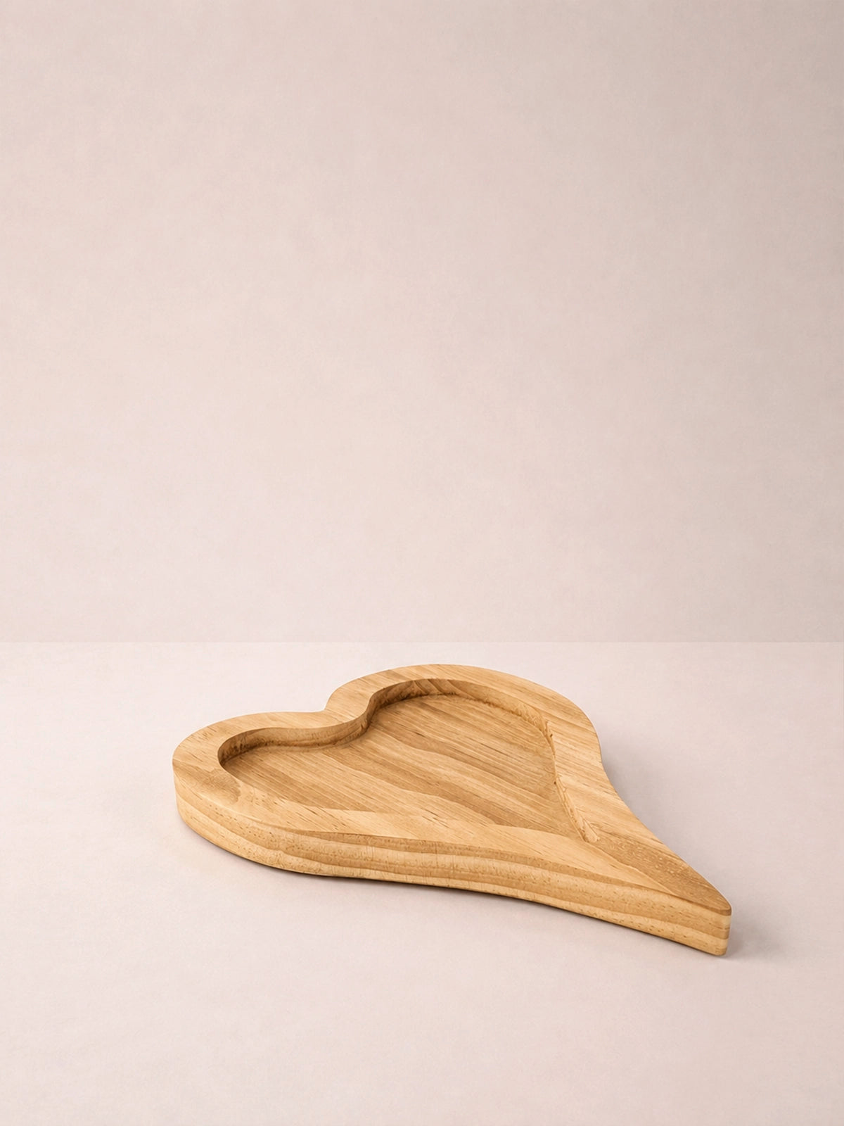 Centro corazón madera natural