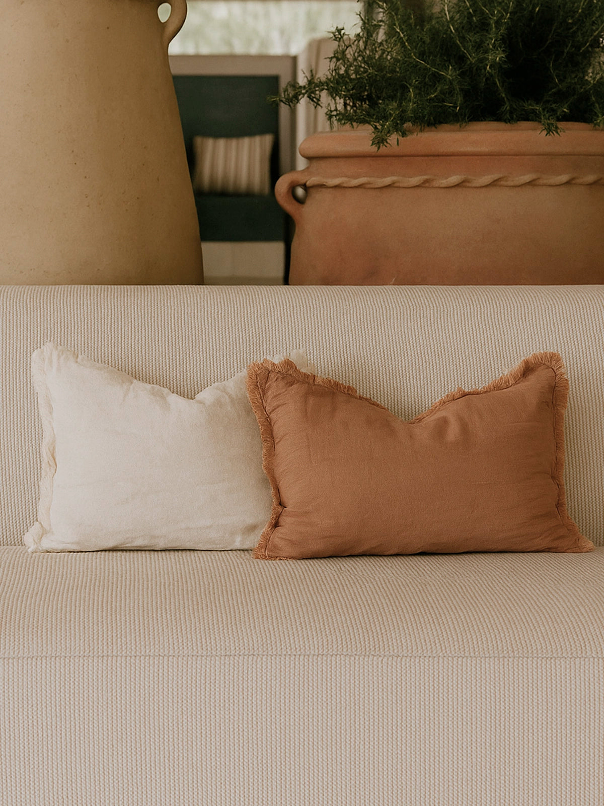 Cojín con relleno Bambula Arena y beige