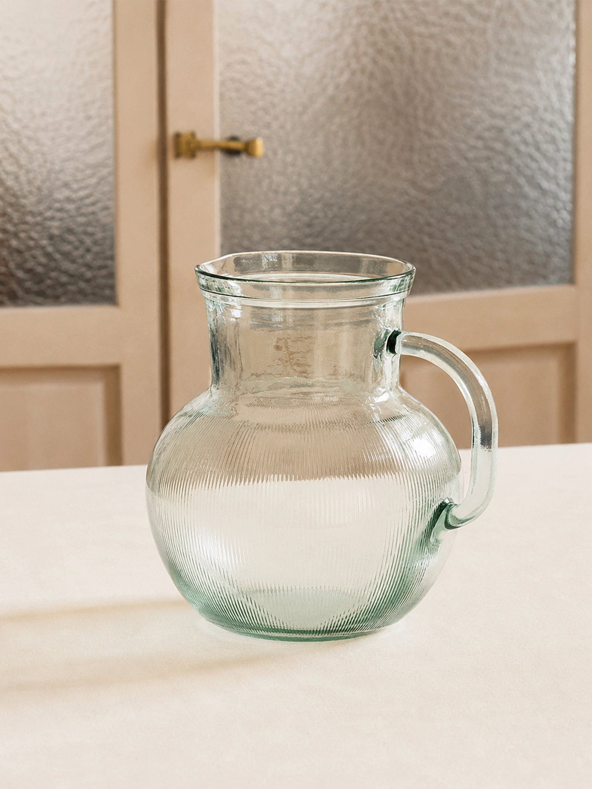 Jarra de vidrio reciclado para agua, limonada y sangría 2,3L