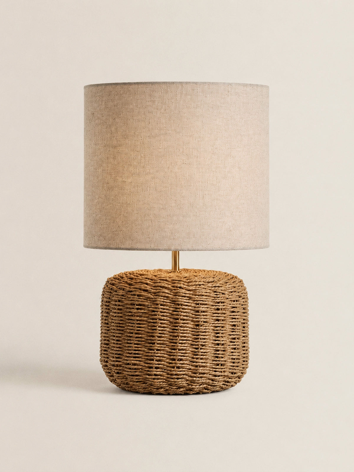 Lámpara Nara de fibras naturales y pantalla beige