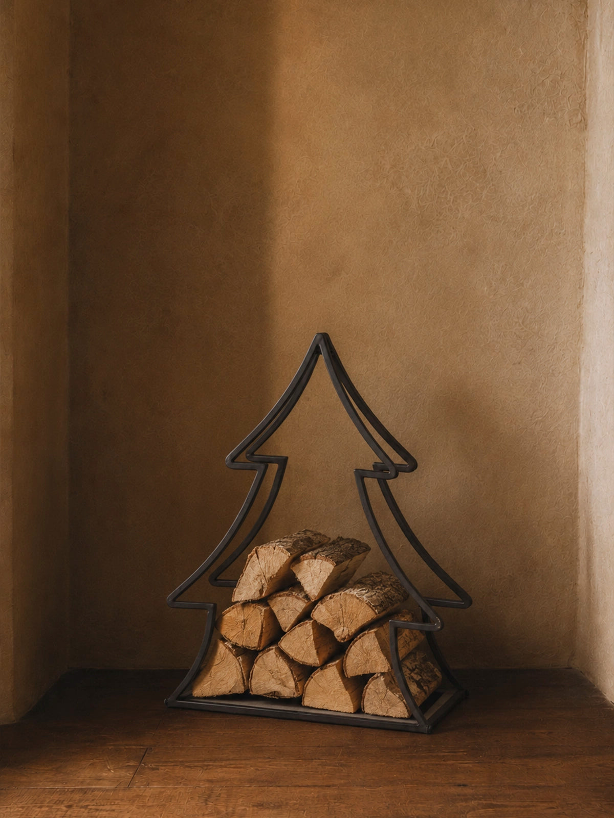 Leñero Árbol de Navidad de Metal Negro – 56 × 28 × 70 cm