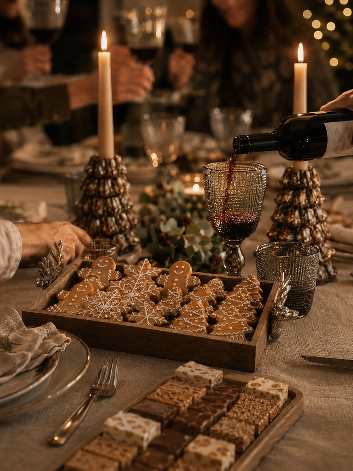 Set de 2 Portavelas Árbol de Navidad de Cerámica Verde y Marrón – 25 cm