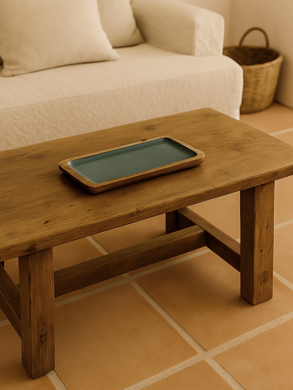 Bandeja madera con base esmaltada en azul mar