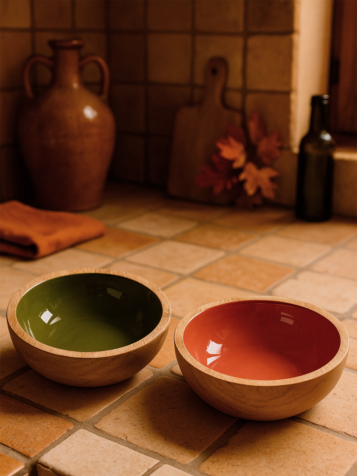 Bol Adriana madera de mango en verde oliva y terracota