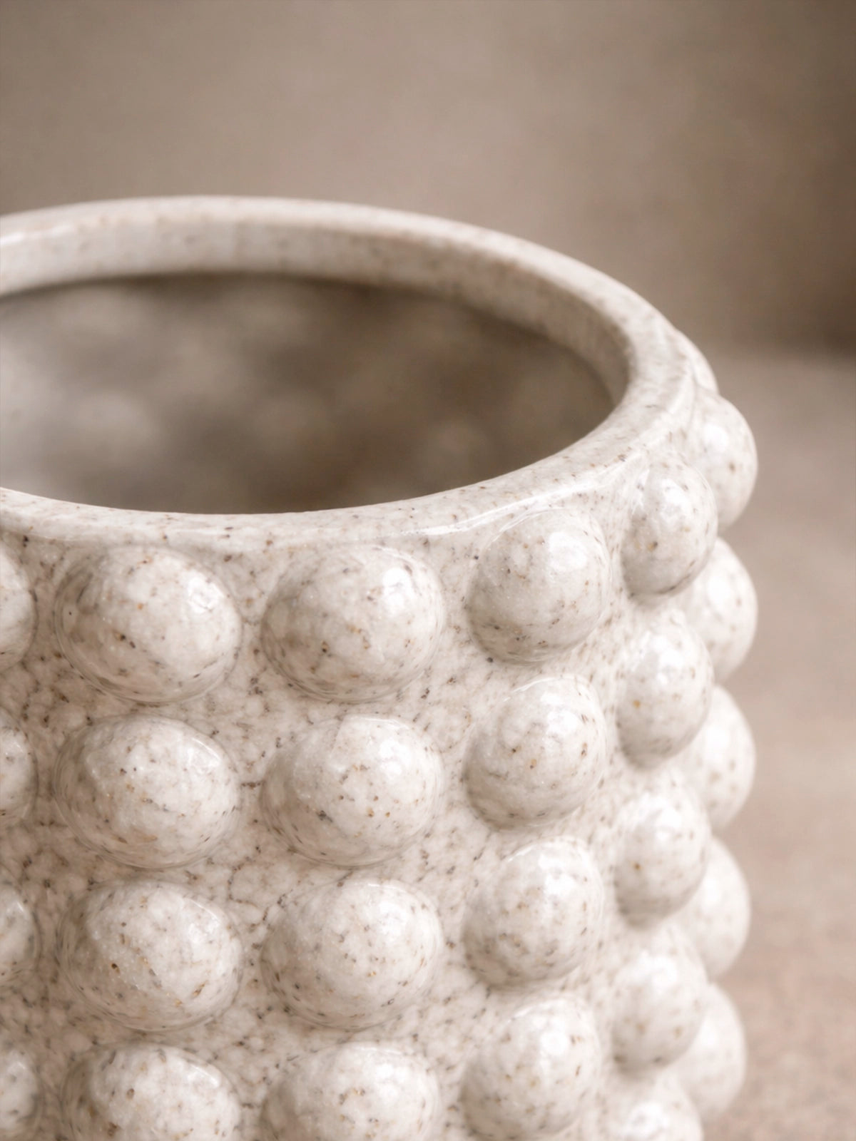 Macetero Tirreno de cerámica decorativo 13x12 cm — maceta artesanal en tonos neutros para plantas