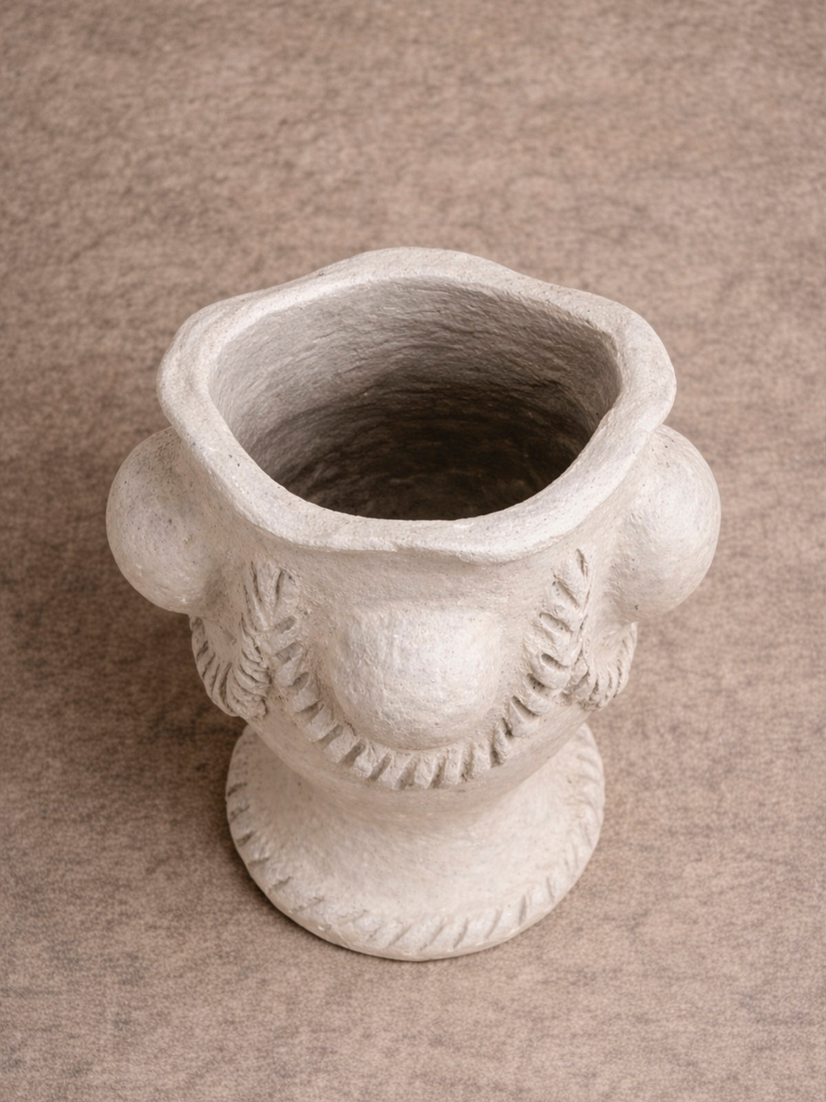 Copa Petra de papel maché reciclado Ø24x31 cm — jarrón decorativo artesanal sostenible