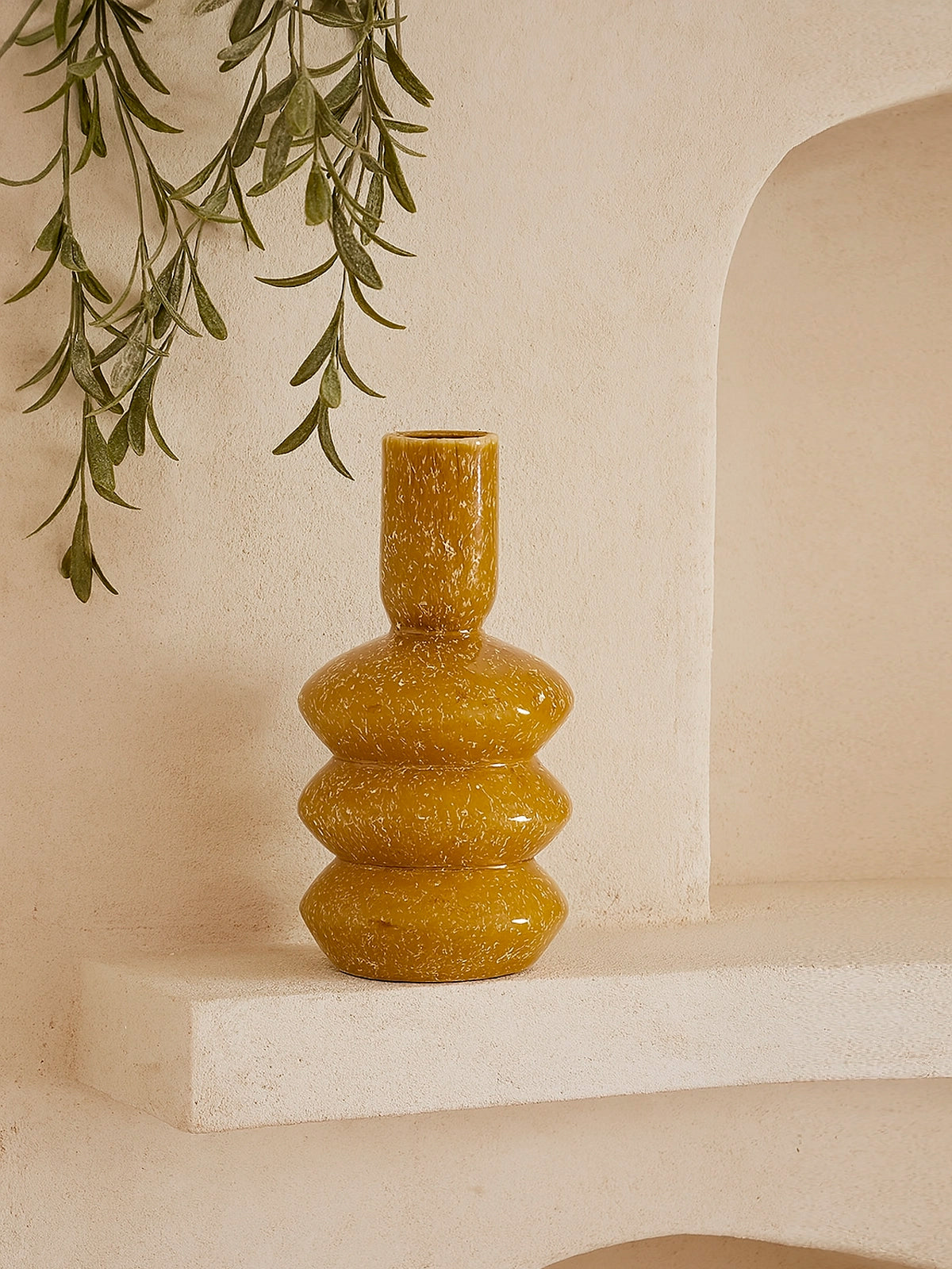 Jarrón Dublín de cerámica en color mostaza